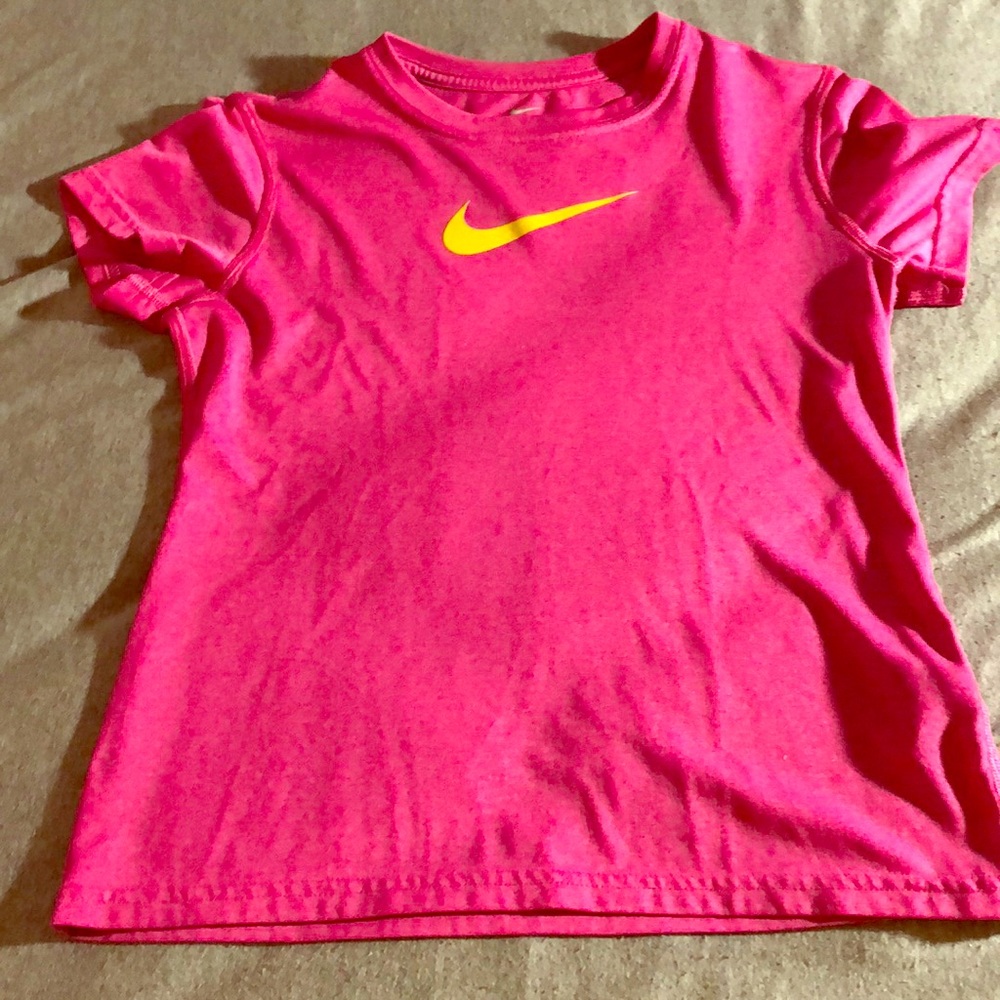 Nike shorts sleeve